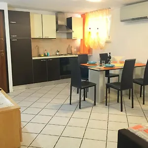 viola-apartment-piombino.it-tuscanyhotel.com/